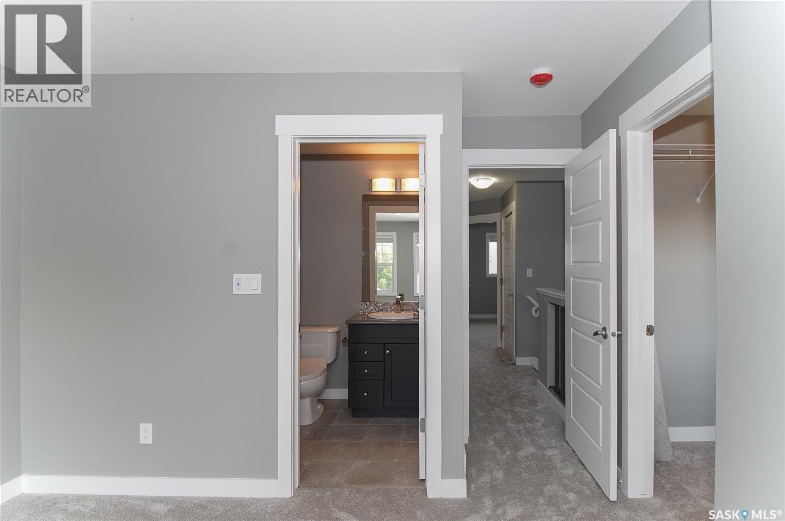 4541 Green Rock Road, Regina, SK - Indoor Photo Showing Other Room