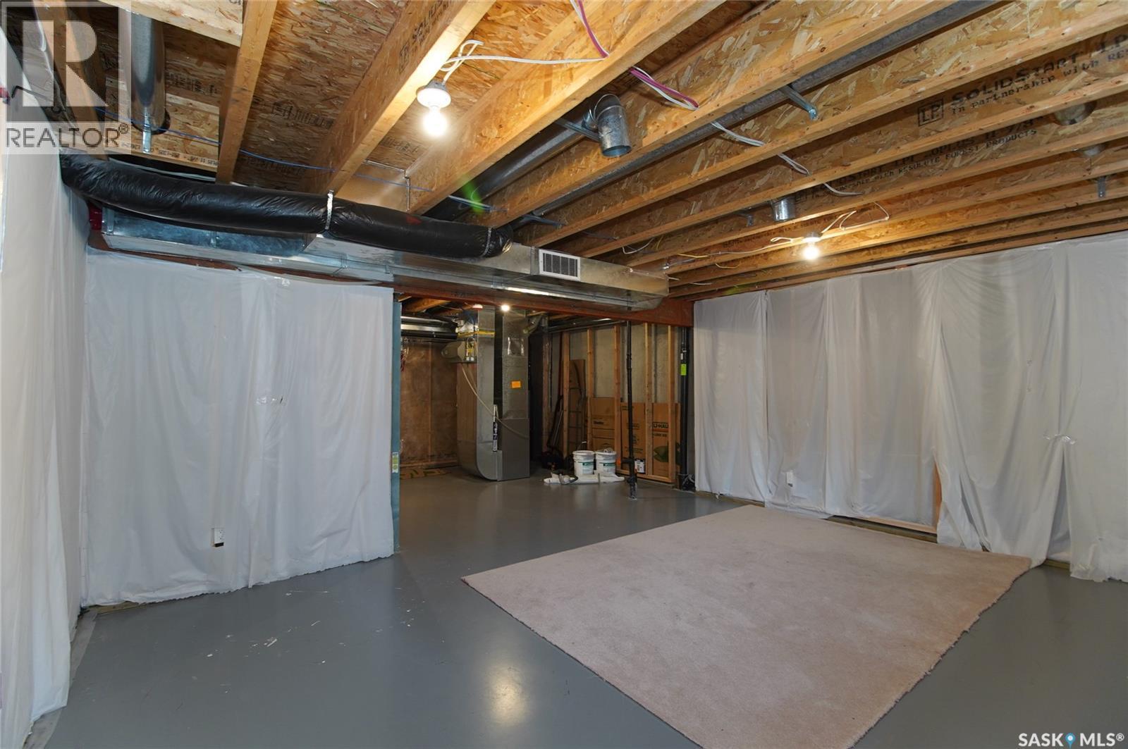 4541 Green Rock Road, Regina, SK - Indoor Photo Showing Basement