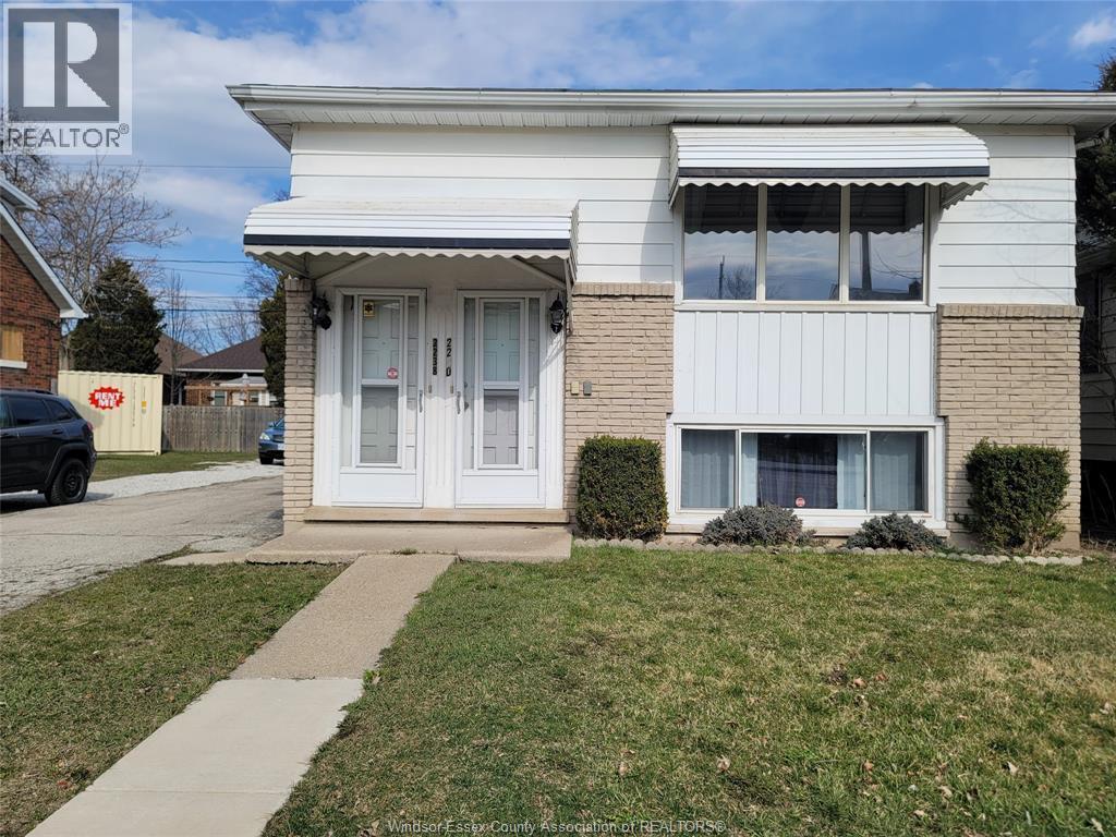 2240 Howard Avenue Unit# Upper, Windsor, ON - Outdoor