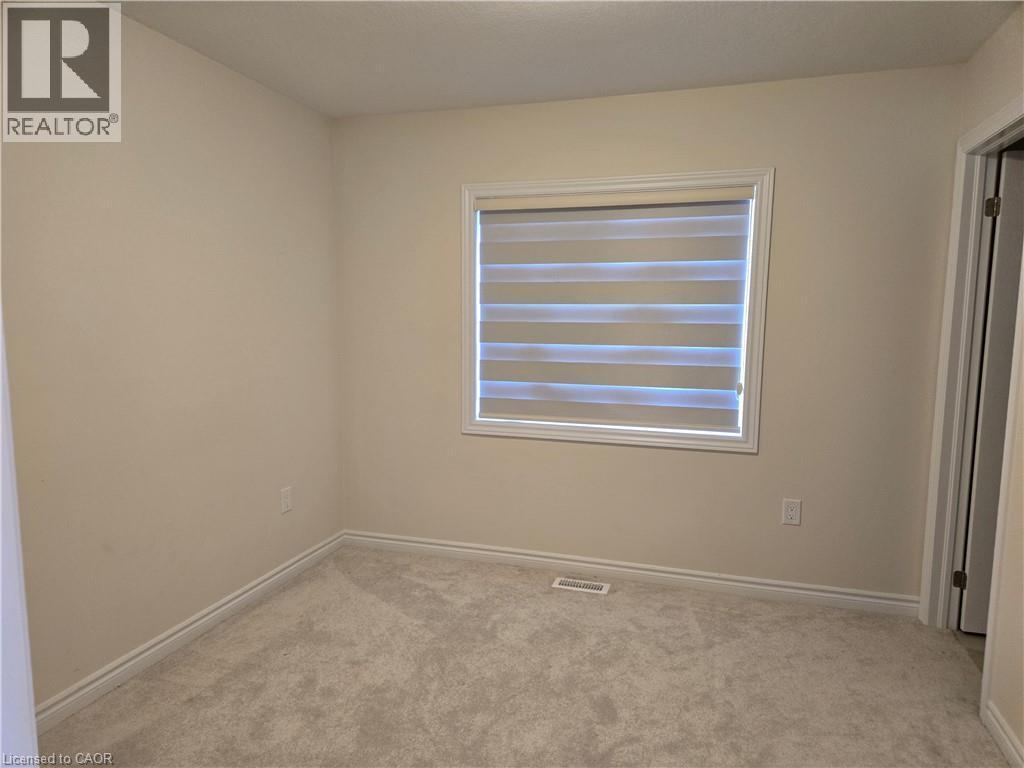 395 Barker Parkway, Thorold, ON - Indoor Photo Showing Other Room