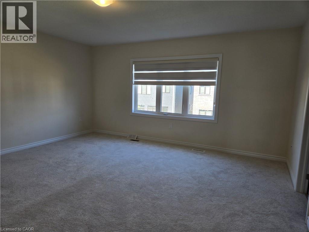 395 Barker Parkway, Thorold, ON - Indoor Photo Showing Other Room