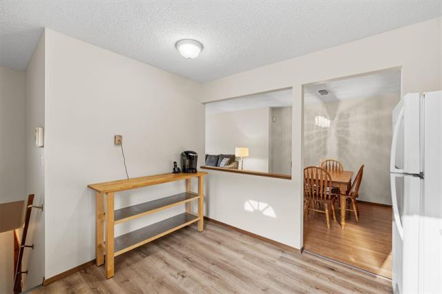 1186 Devonshire Dr, Winnipeg, MB