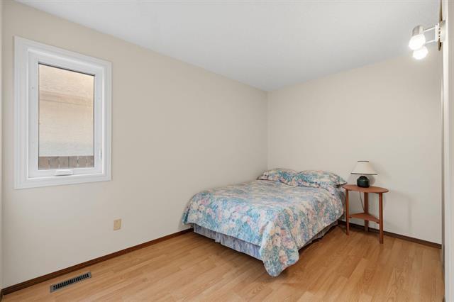 1186 Devonshire Dr, Winnipeg, MB