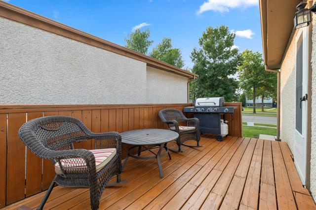 1186 Devonshire Dr, Winnipeg, MB