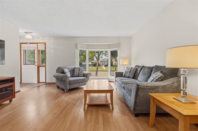 1186 Devonshire Dr, Winnipeg, MB