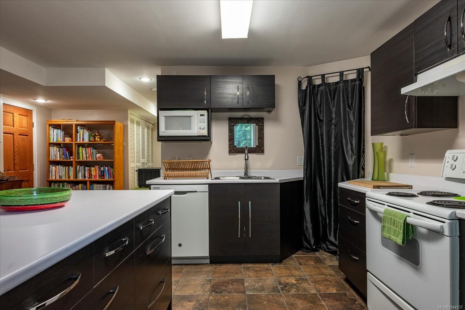 1875 Bay St, Nanaimo, BC
