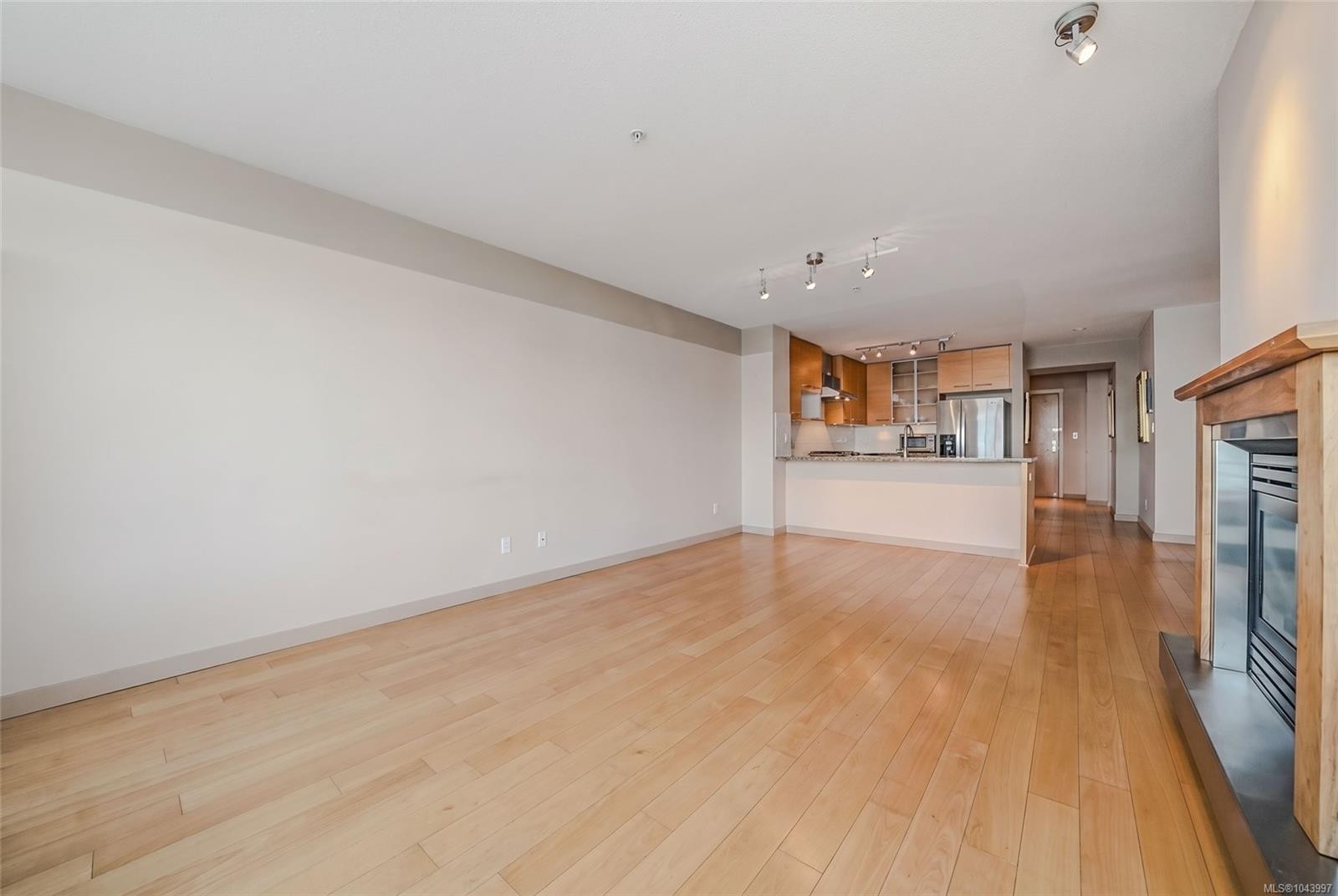 #1106-38 Front St, Nanaimo, BC - Indoor Photo Showing Kitchen