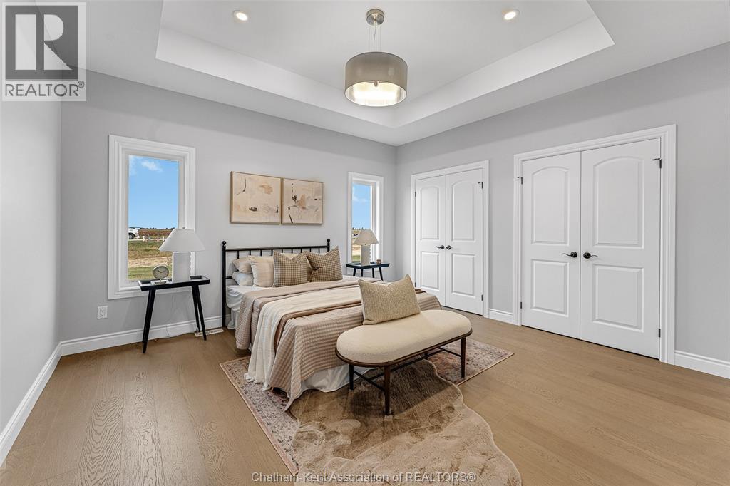 105 Brighton Place, Chatham, ON - Indoor Photo Showing Bedroom