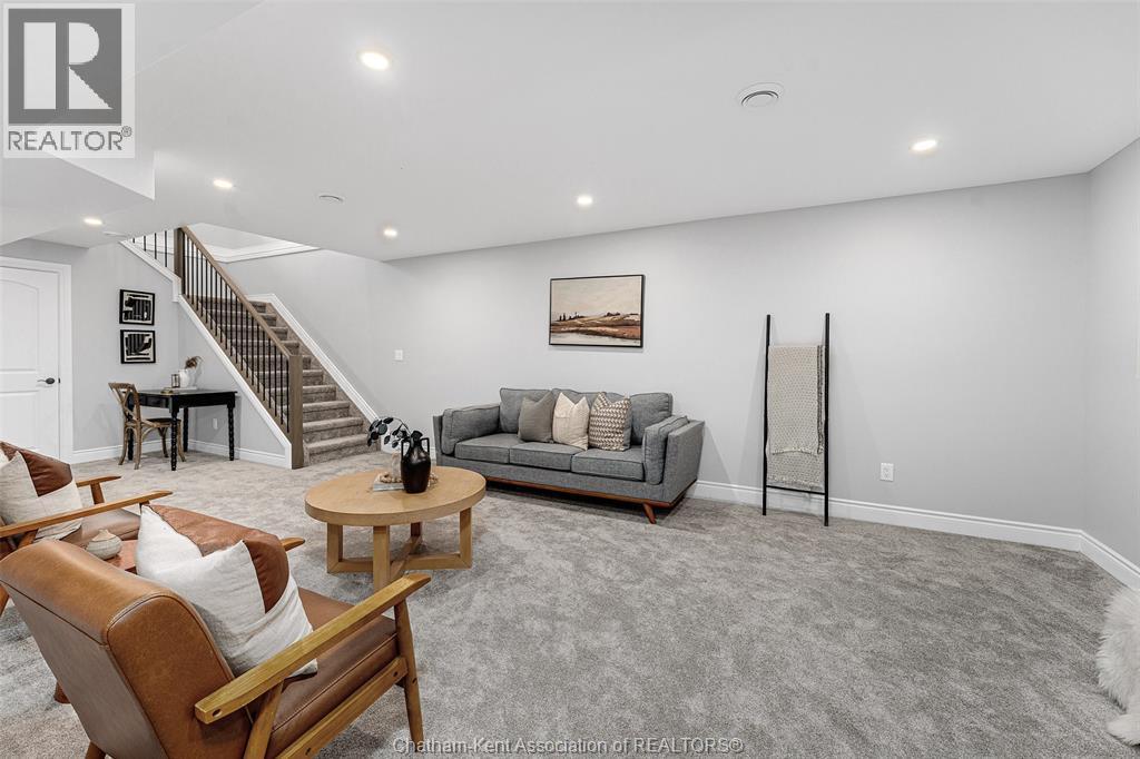 105 Brighton Place, Chatham, ON - Indoor