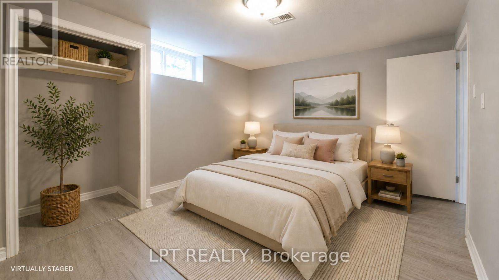 585 Mapleview Drive E, Barrie, ON