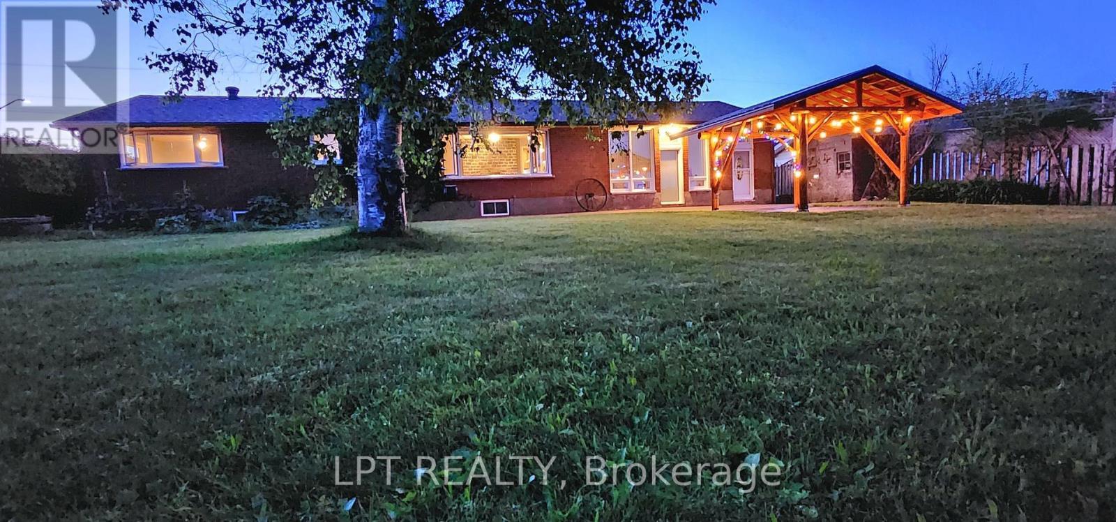 585 Mapleview Drive E, Barrie, ON