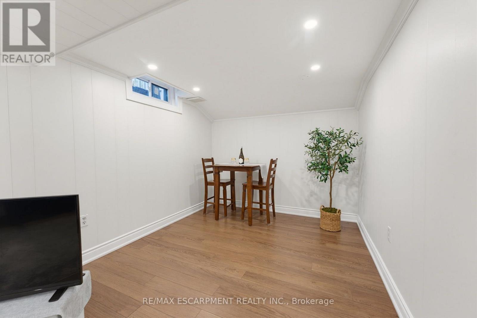 620 Forestwood Crescent, Burlington, ON - Indoor Photo Showing Other Room