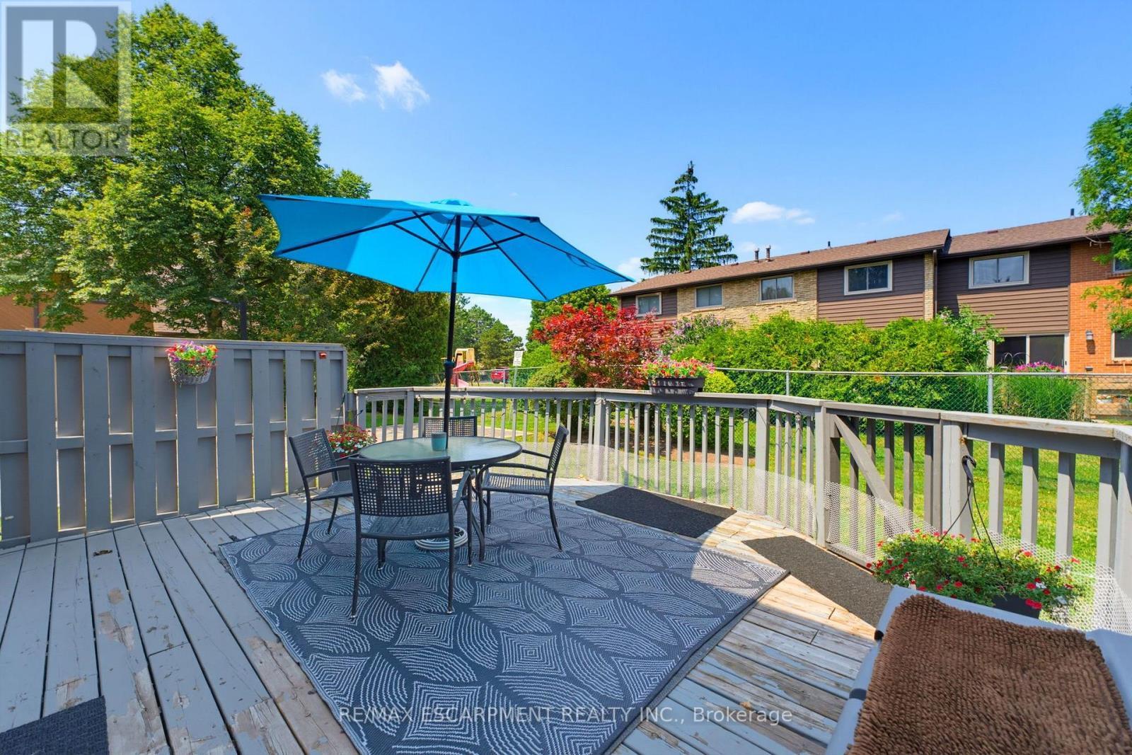 620 Forestwood Crescent, Burlington, ON - Outdoor With Deck Patio Veranda