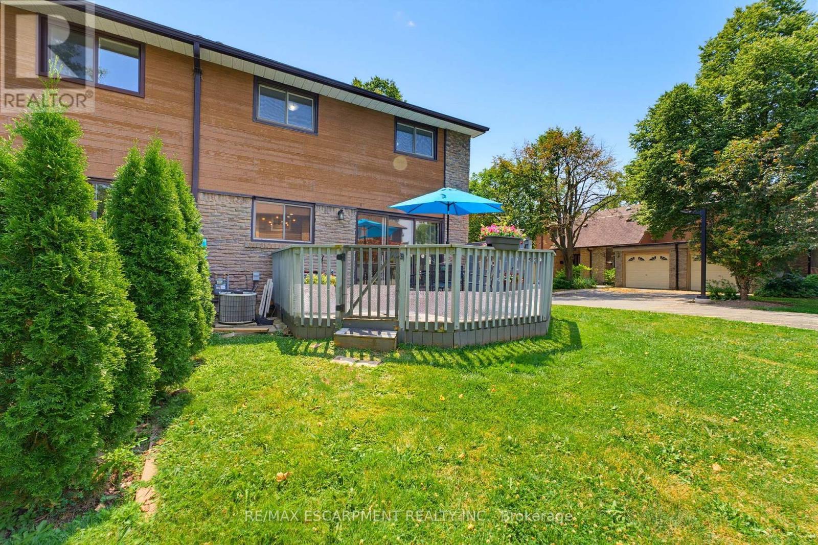620 Forestwood Crescent, Burlington, ON - Outdoor