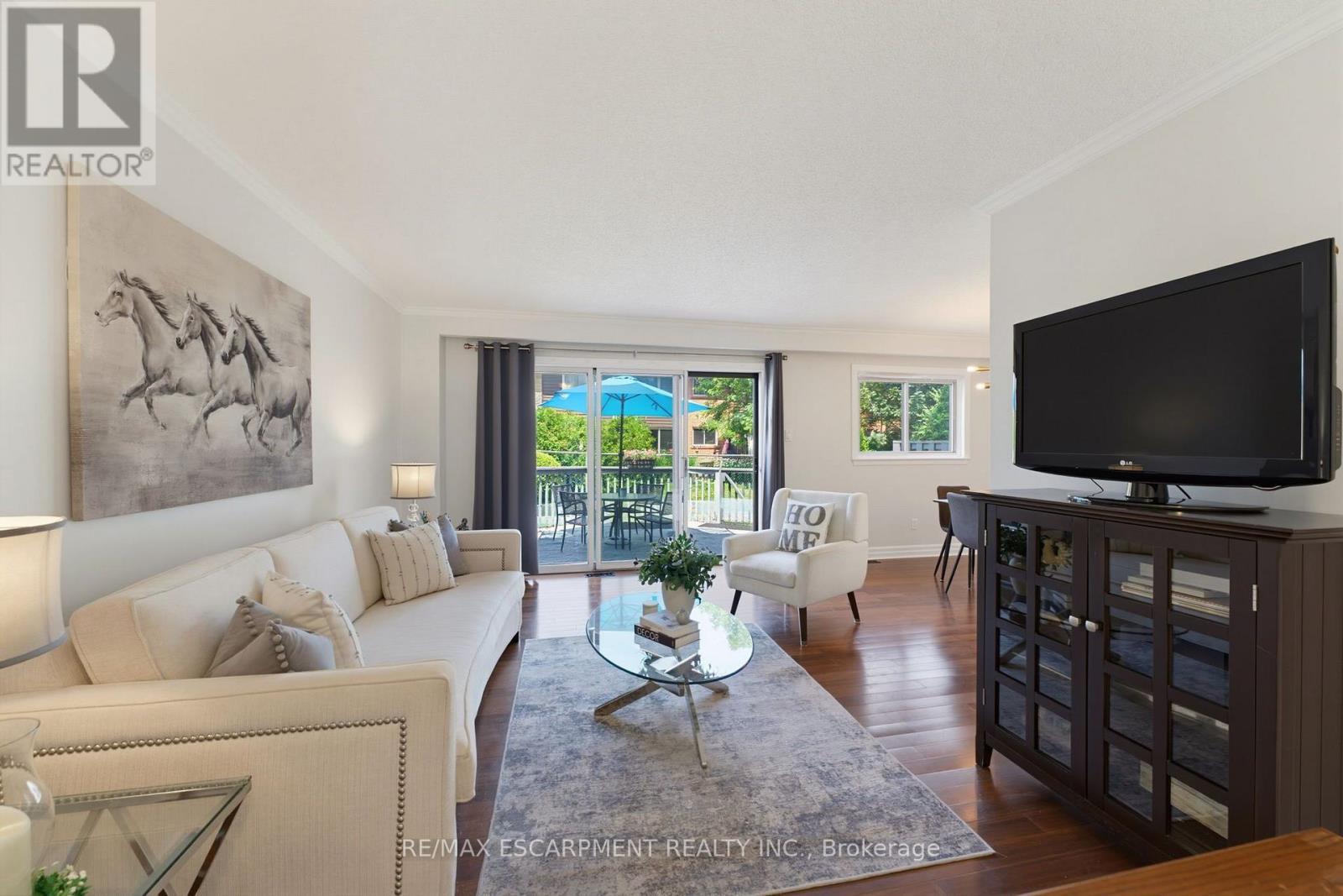 620 Forestwood Crescent, Burlington, ON - Indoor Photo Showing Living Room