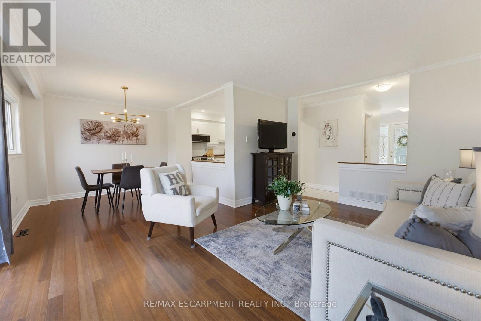 620 Forestwood Crescent, Burlington, ON - Indoor Photo Showing Living Room