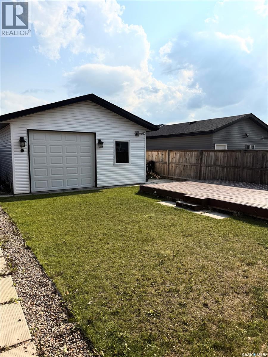 418 Ells Way, Saskatoon, SK - Outdoor With Deck Patio Veranda