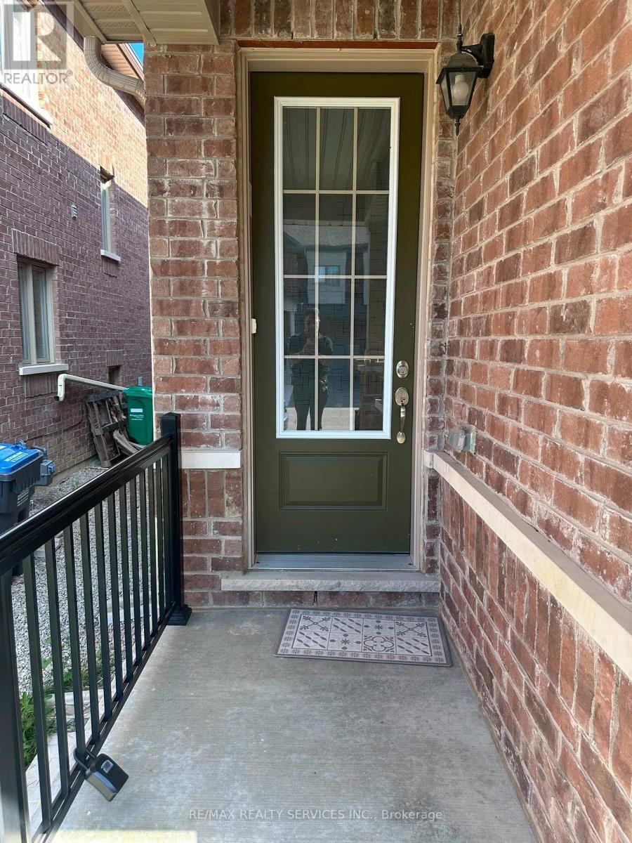 92 Folgate Crescent, Brampton, ON - Outdoor With Exterior