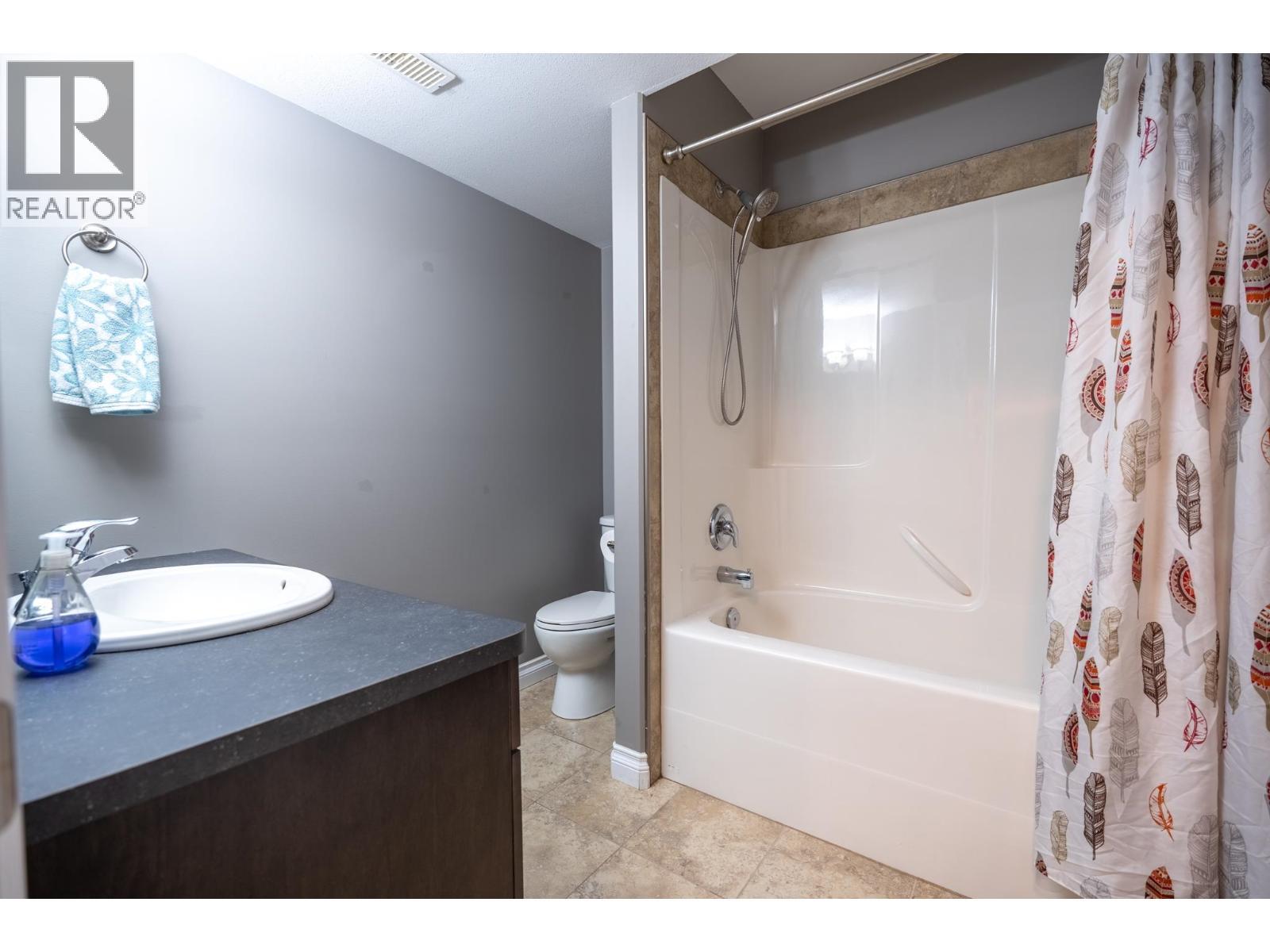 3065 Charella Place, Prince George, BC - Indoor Photo Showing Bathroom