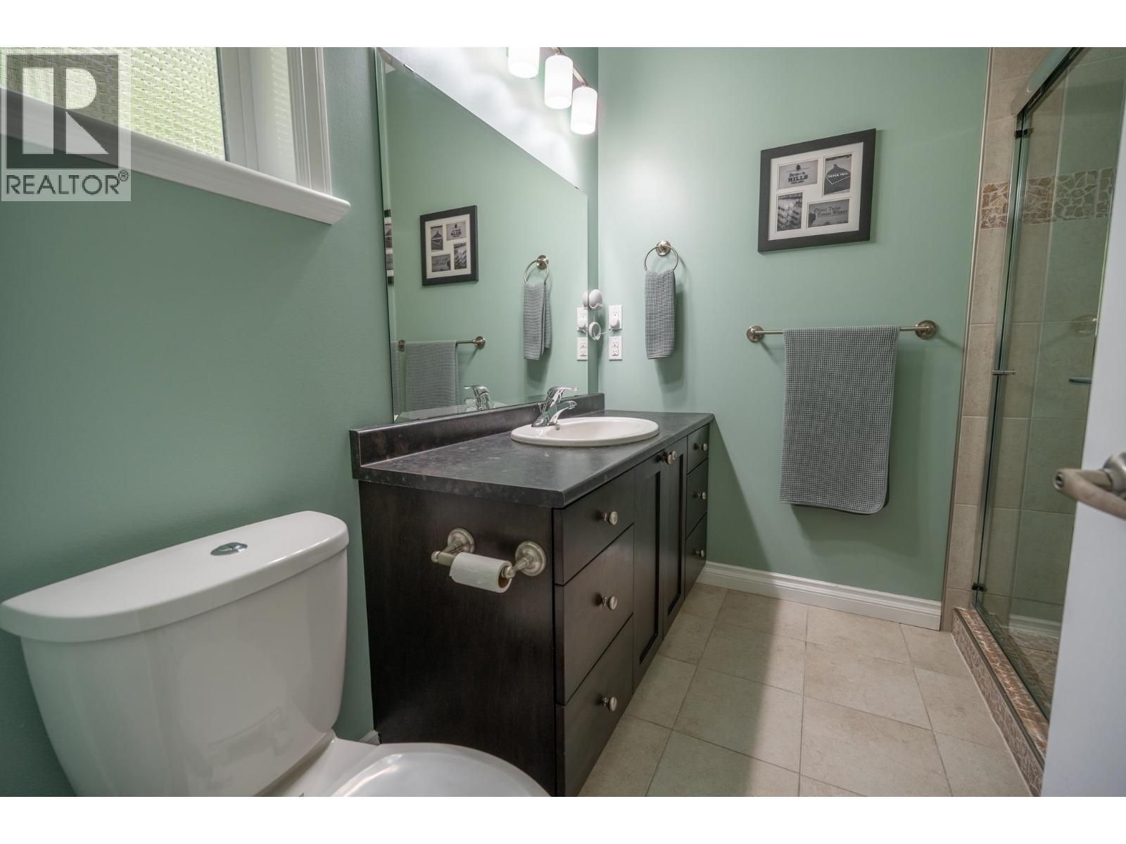 3065 Charella Place, Prince George, BC - Indoor Photo Showing Bathroom