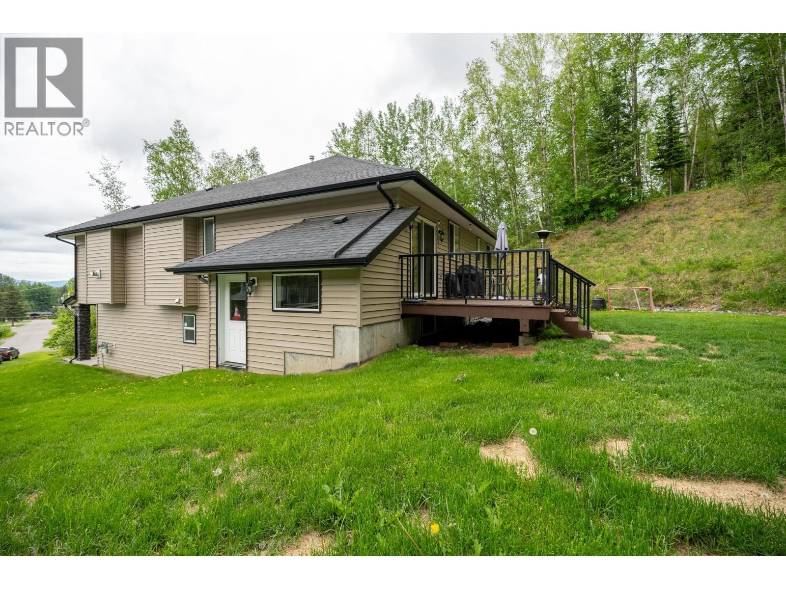 3065 Charella Place, Prince George, BC - Outdoor With Deck Patio Veranda