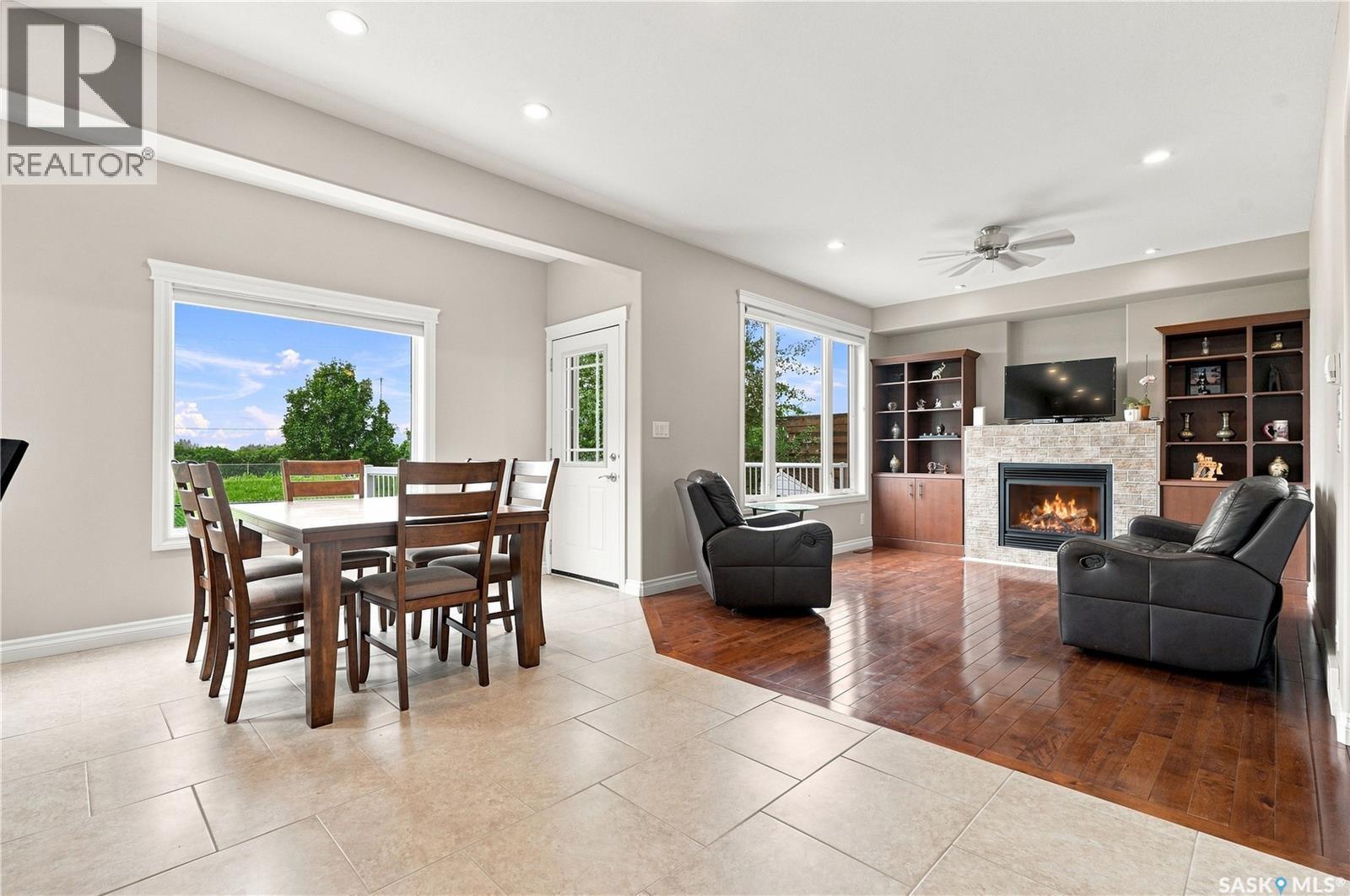 315 Waters Crescent, Saskatoon, SK - Indoor With Fireplace