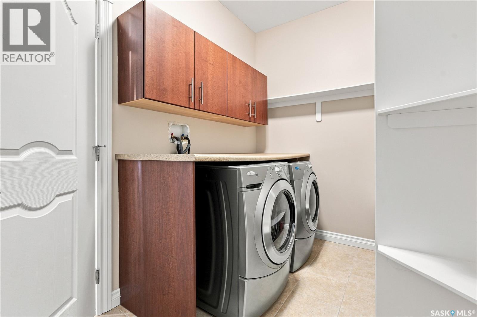 315 Waters Crescent, Saskatoon, SK - Indoor Photo Showing Laundry Room
