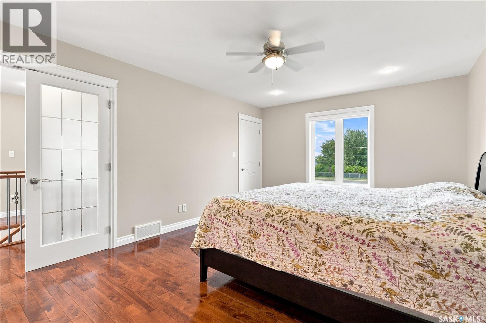 315 Waters Crescent, Saskatoon, SK - Indoor Photo Showing Bedroom
