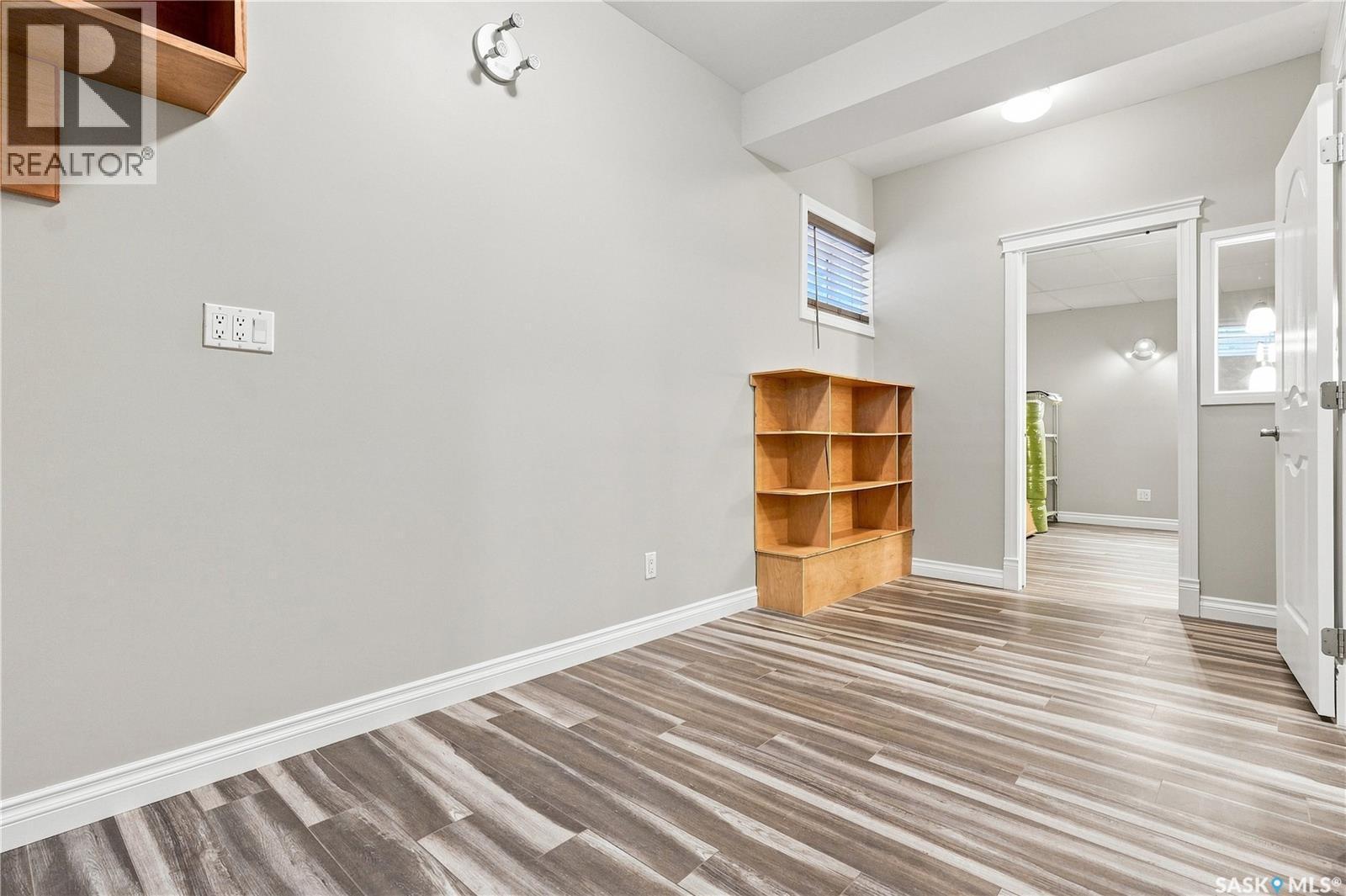 315 Waters Crescent, Saskatoon, SK - Indoor Photo Showing Other Room