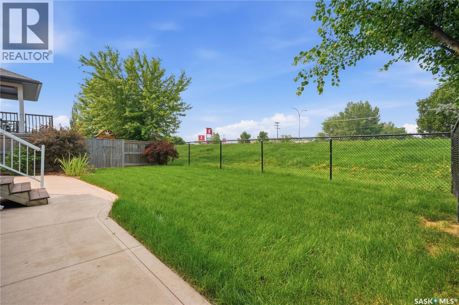 315 Waters Crescent, Saskatoon, SK - Outdoor