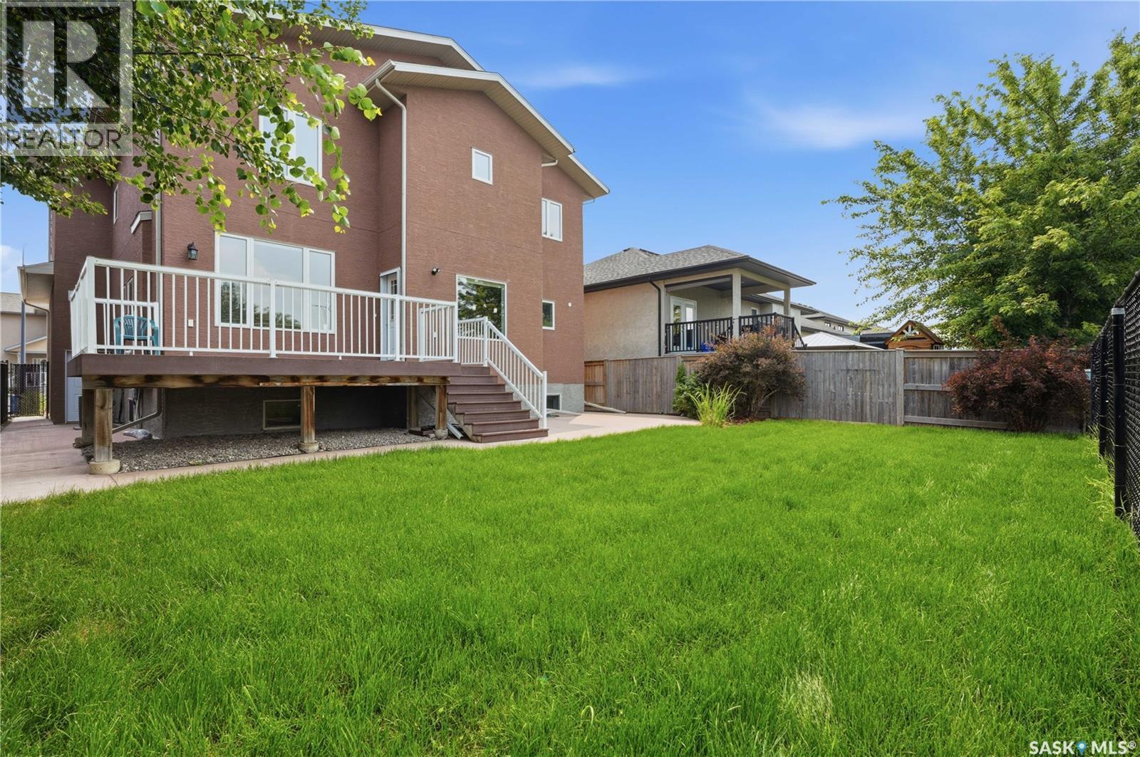 315 Waters Crescent, Saskatoon, SK - Outdoor With Deck Patio Veranda