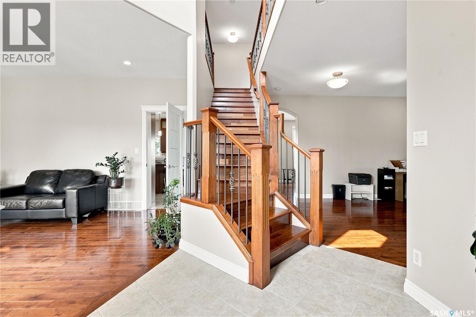 315 Waters Crescent, Saskatoon, SK - Indoor Photo Showing Other Room