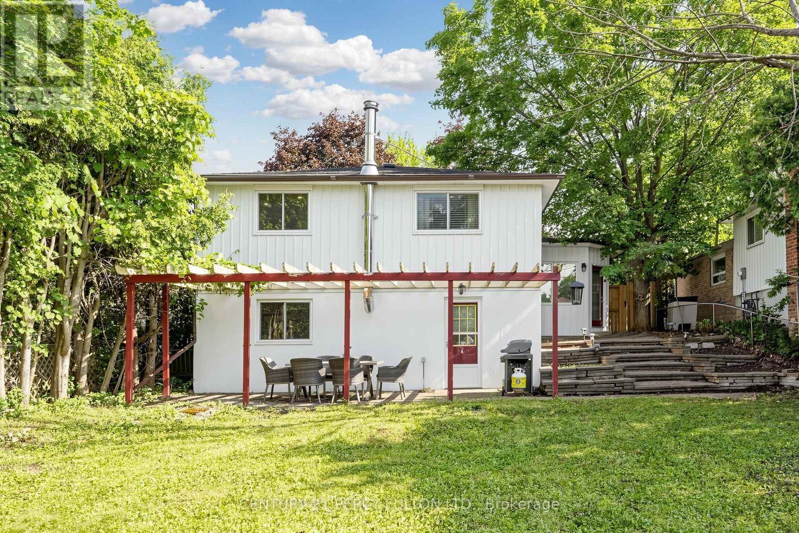 10 Devins Drive, Aurora, ON - Outdoor