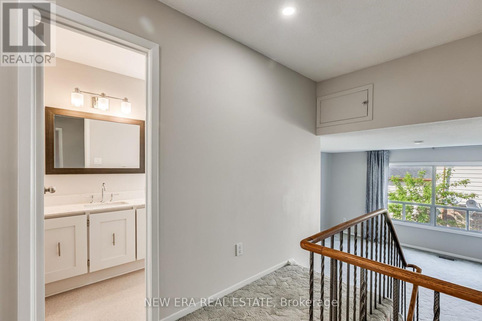 4059 Teakwood Drive, Mississauga, ON - Indoor Photo Showing Other Room