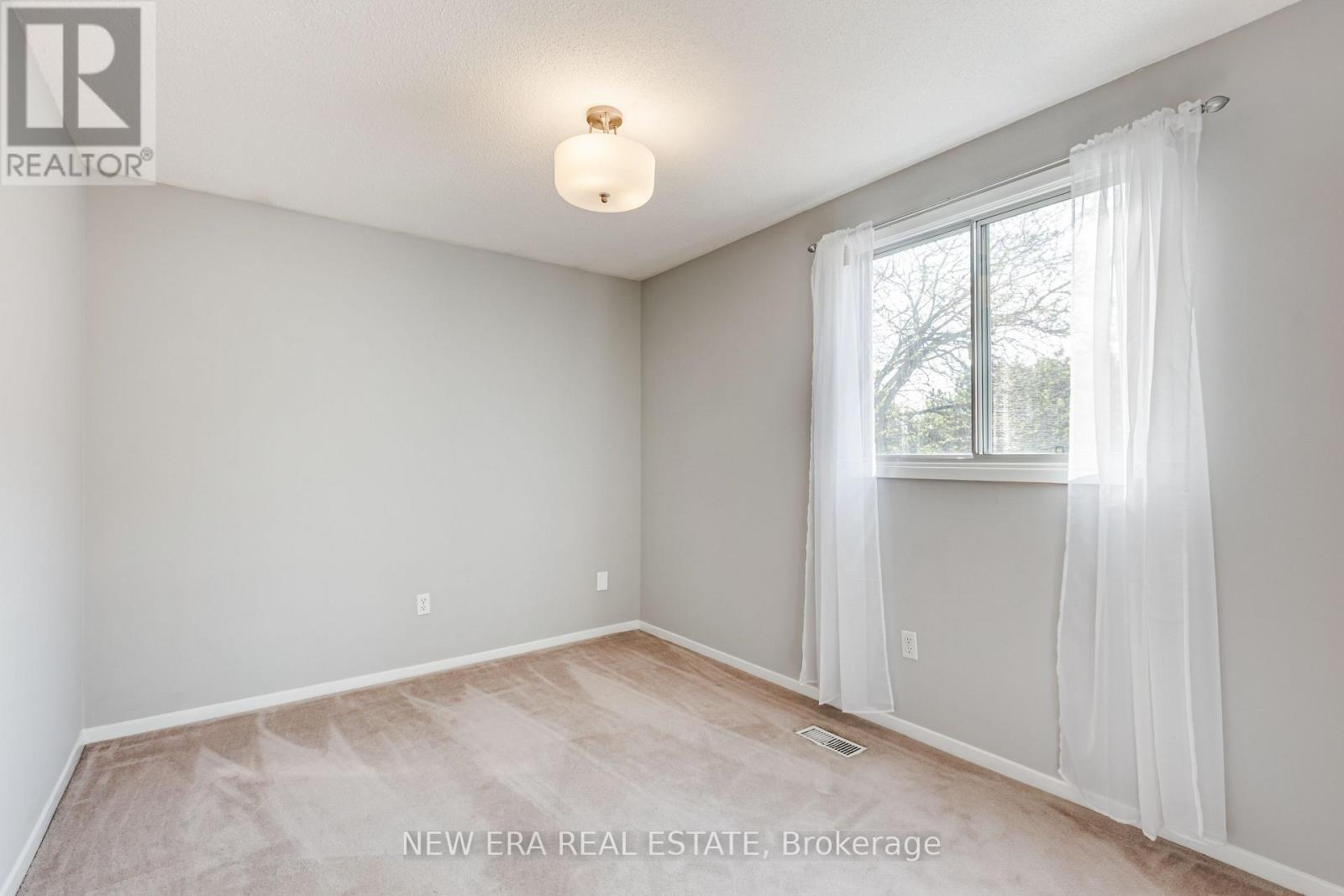 4059 Teakwood Drive, Mississauga, ON - Indoor Photo Showing Other Room