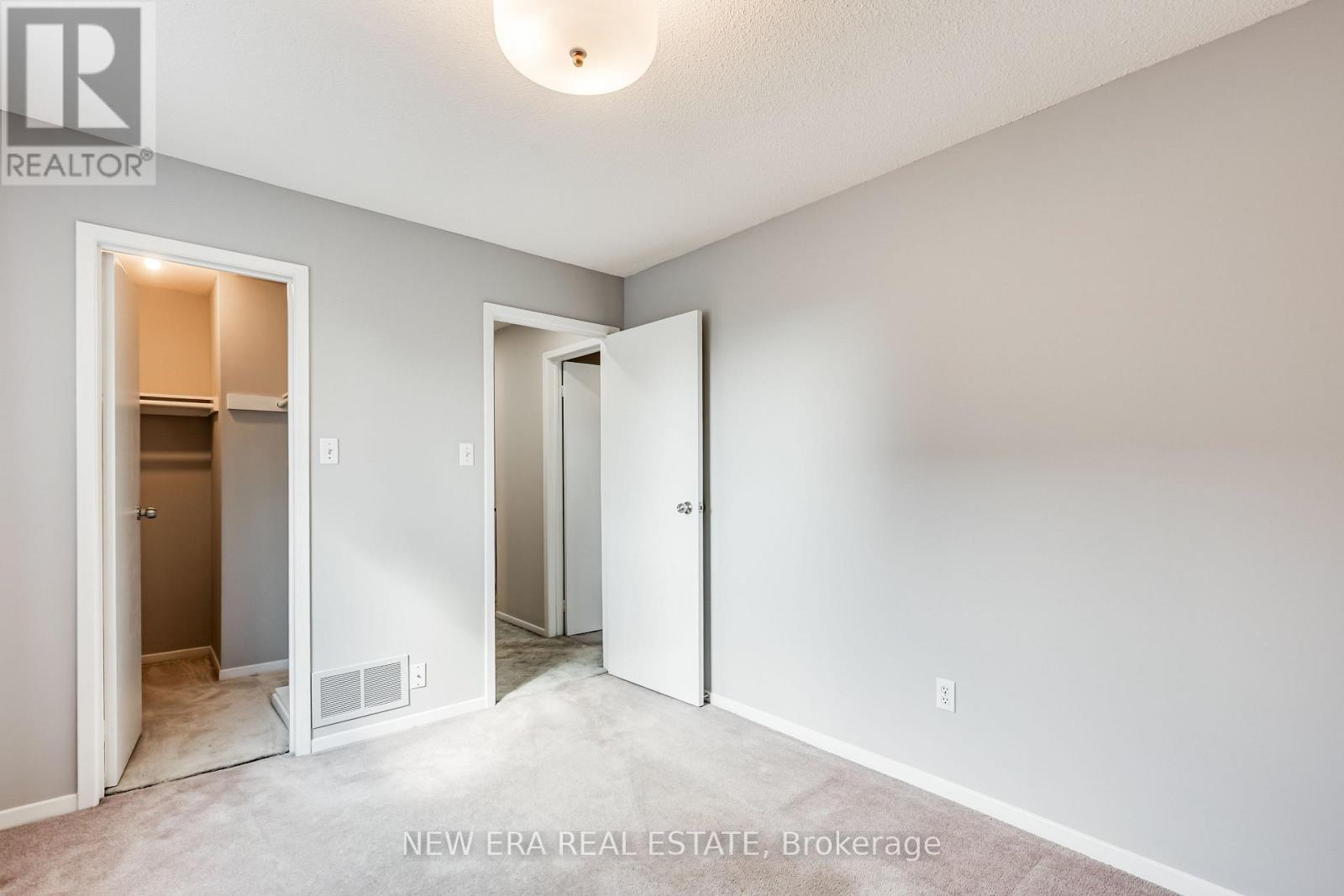 4059 Teakwood Drive, Mississauga, ON - Indoor Photo Showing Other Room