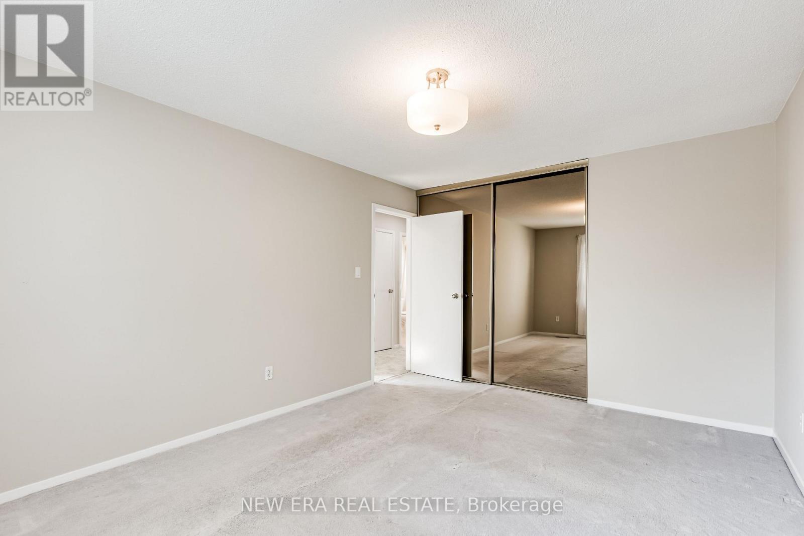 4059 Teakwood Drive, Mississauga, ON - Indoor Photo Showing Other Room