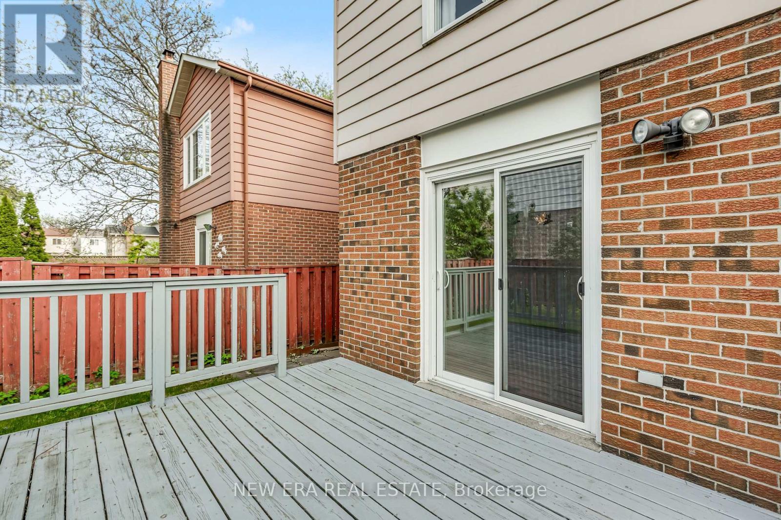 4059 Teakwood Drive, Mississauga, ON - Outdoor With Deck Patio Veranda With Exterior
