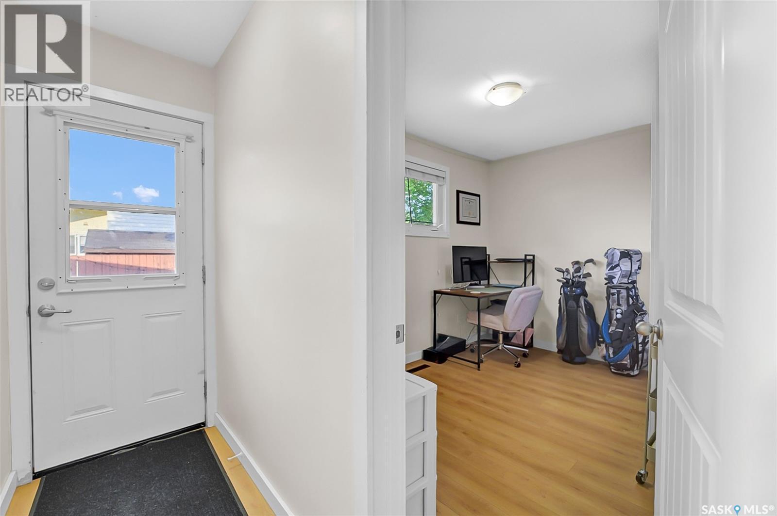13 Carleton Drive, Saskatoon, SK - Indoor Photo Showing Other Room