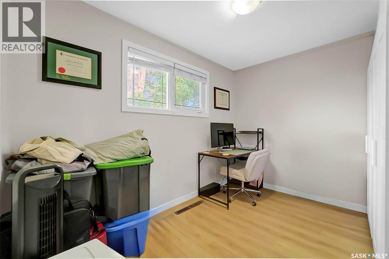 13 Carleton Drive, Saskatoon, SK - Indoor