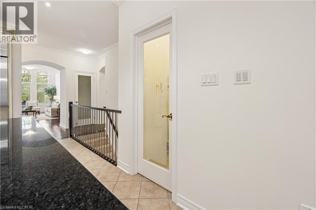 19 Simmonds Drive Unit# 8, Guelph, ON - Indoor Photo Showing Other Room