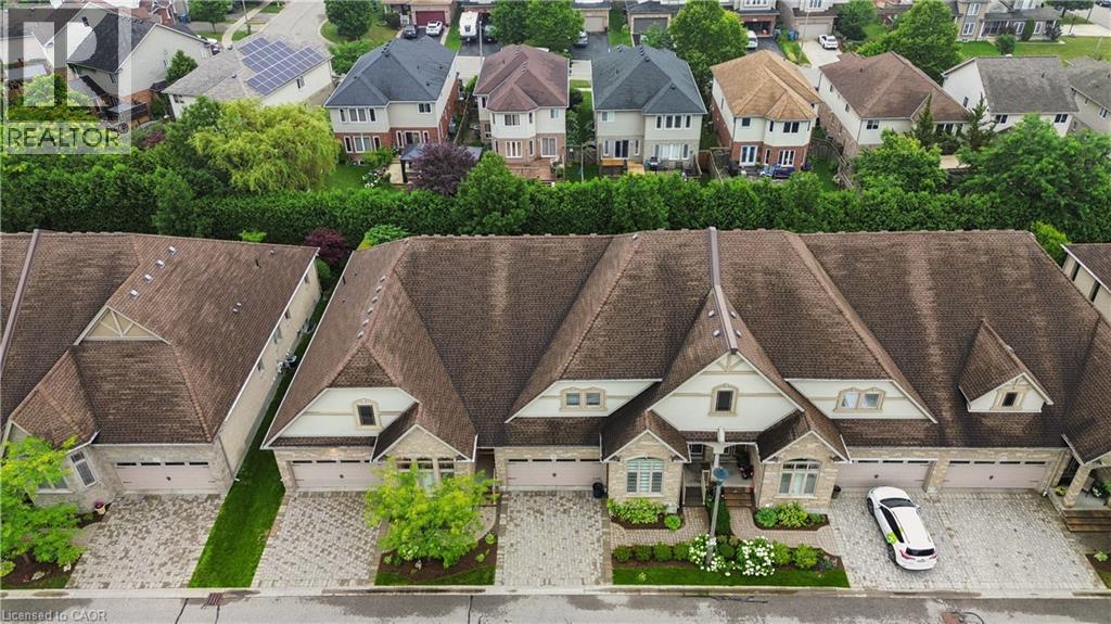 19 Simmonds Drive Unit# 8, Guelph, ON - Outdoor With Facade