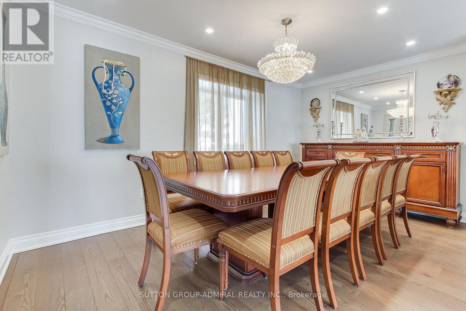 7205 19Th Side Road, King, ON - Indoor Photo Showing Dining Room