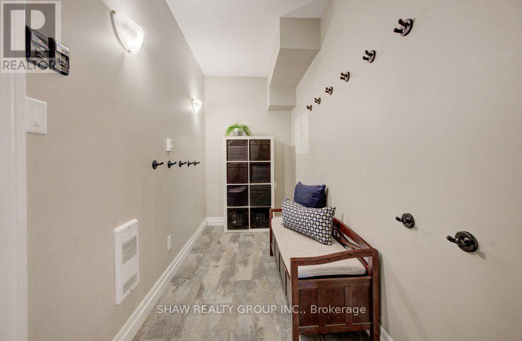 3335 Lobsinger Line, Wellesley, ON - Indoor Photo Showing Other Room