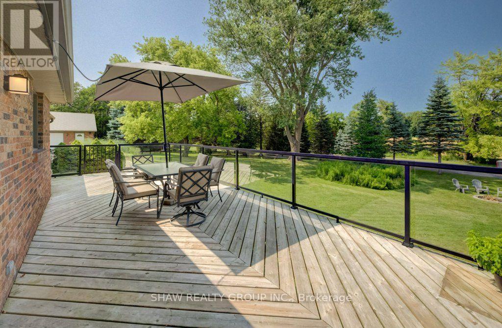 3335 Lobsinger Line, Wellesley, ON - Outdoor With Deck Patio Veranda