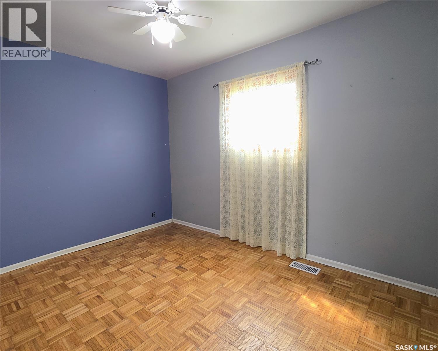 116 2Nd Avenue, Meacham, SK - Indoor Photo Showing Other Room