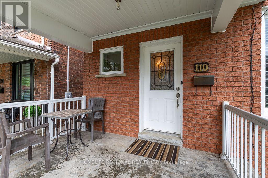 110 Grace Street, Toronto, ON - Outdoor With Exterior