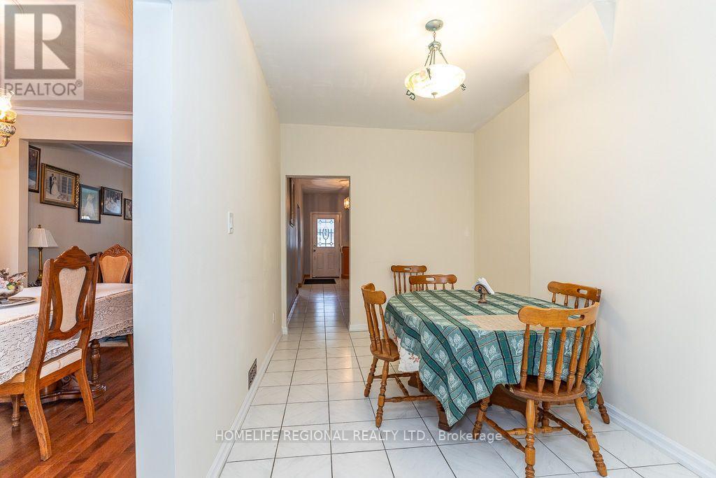 110 Grace Street, Toronto, ON - Indoor Photo Showing Dining Room