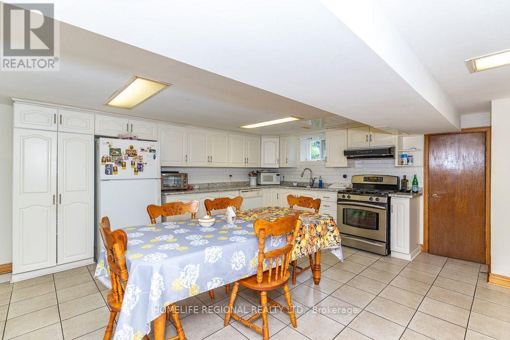 110 Grace Street, Toronto, ON - Indoor Photo Showing Dining Room