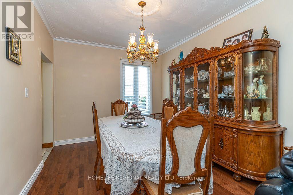 110 Grace Street, Toronto, ON - Indoor Photo Showing Dining Room